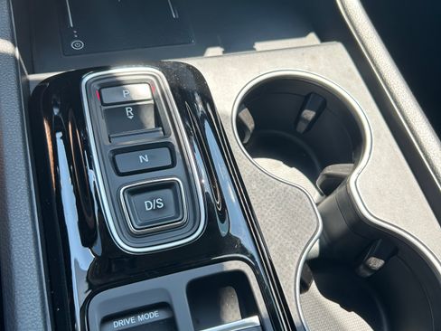 Used 2023 Honda Pilot Touring image 20