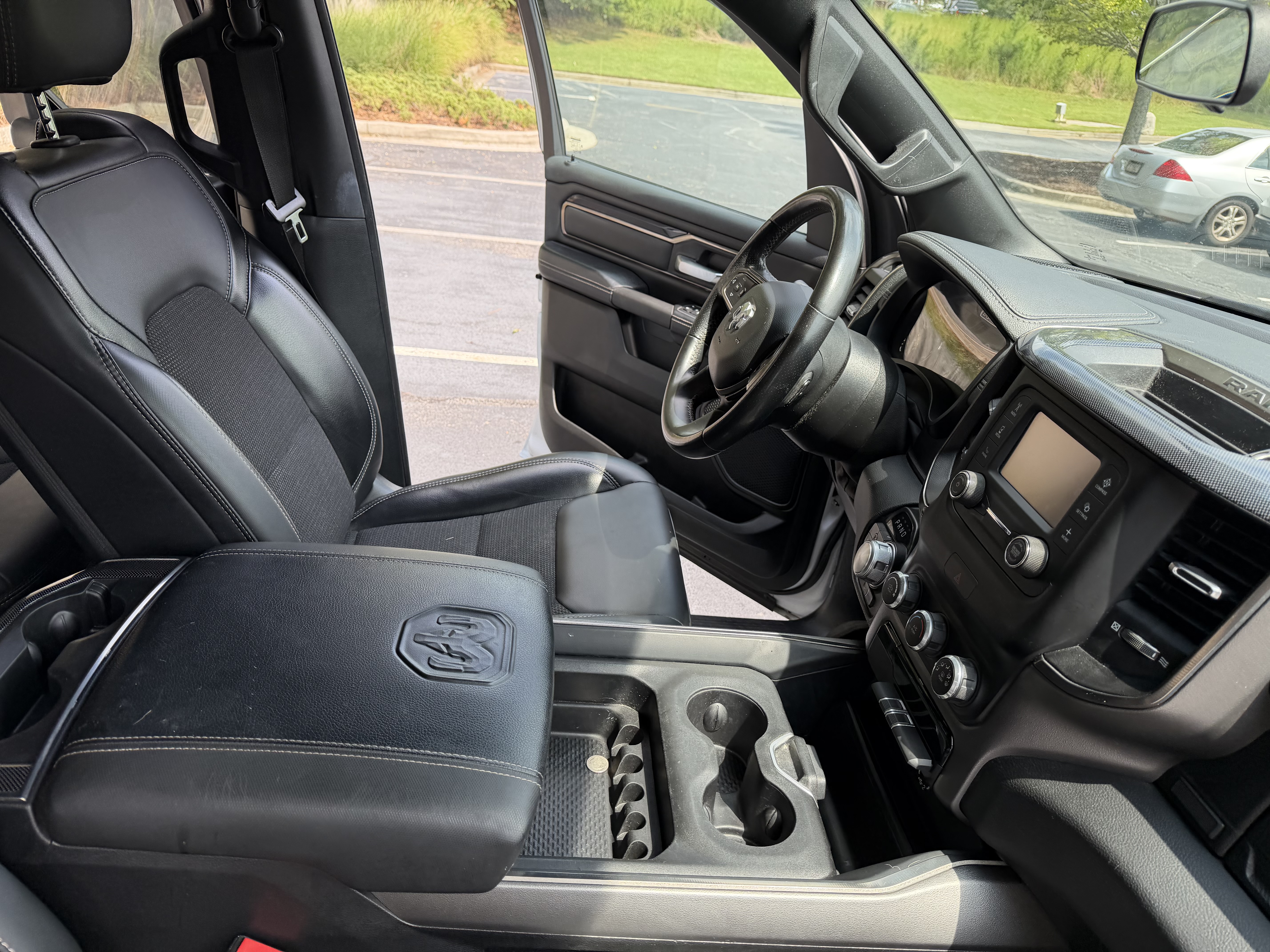 Used 2020 RAM 1500 Rebel AWD/4WD image 13