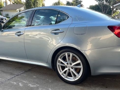 Used 2007 Lexus IS 350 image 5