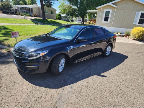 Used 2016 Kia Optima LX image 5