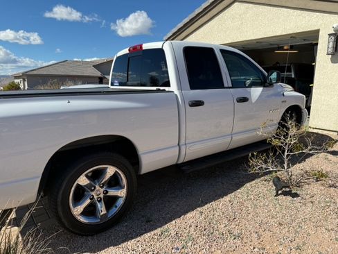Used 2008 Dodge Ram 1500 Truck SLT w/ Navigation Convenience Group image 1