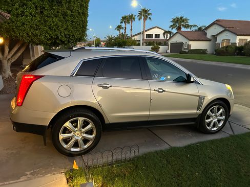 Used 2014 Cadillac SRX Premium w/ Driver Assist Package AWD/4WD image 5