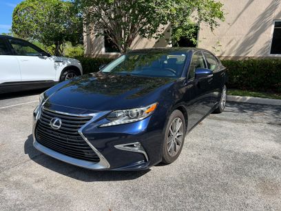 Used 2016 Lexus ES 300h w/ Premium Package w/Wood Trim