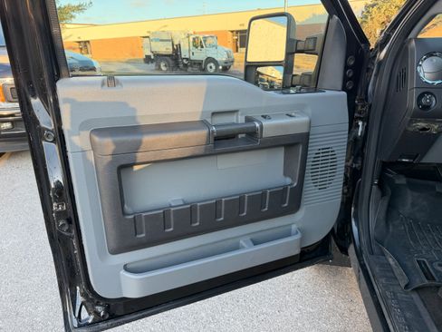 Used 2016 Ford F350 XLT image 17