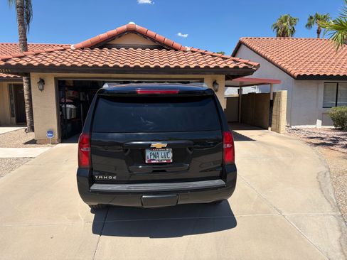 Used 2016 Chevrolet Tahoe LT w/ Luxury Package AWD/4WD image 6