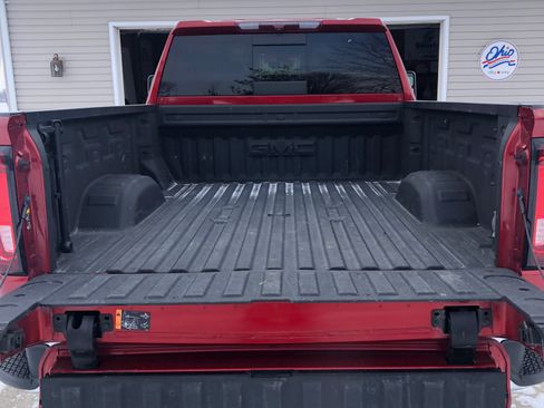 Used 2021 GMC Sierra 2500 SLT w/ SLT Premium Package image 10