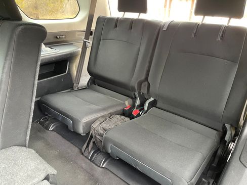 Used 2012 Toyota 4Runner SR5 w/ Convenience Pkg image 12