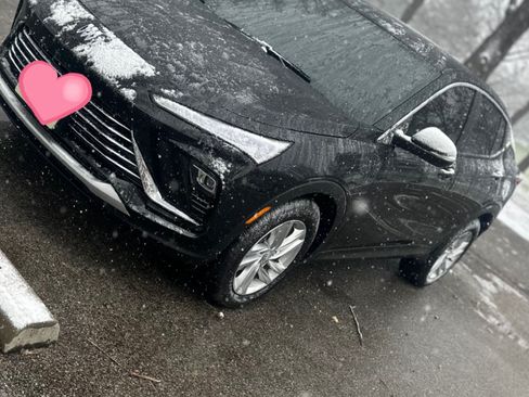 Used 2024 Buick Envista Preferred w/ Advanced Safety Package image 1