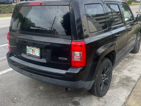 Used 2014 Jeep Patriot Sport w/ Power Value Group image 6