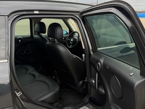 Used 2014 MINI Cooper Countryman S image 11