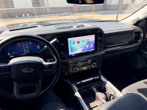 Used 2024 Ford F250 Lariat w/ Lariat Ultimate Package image 14