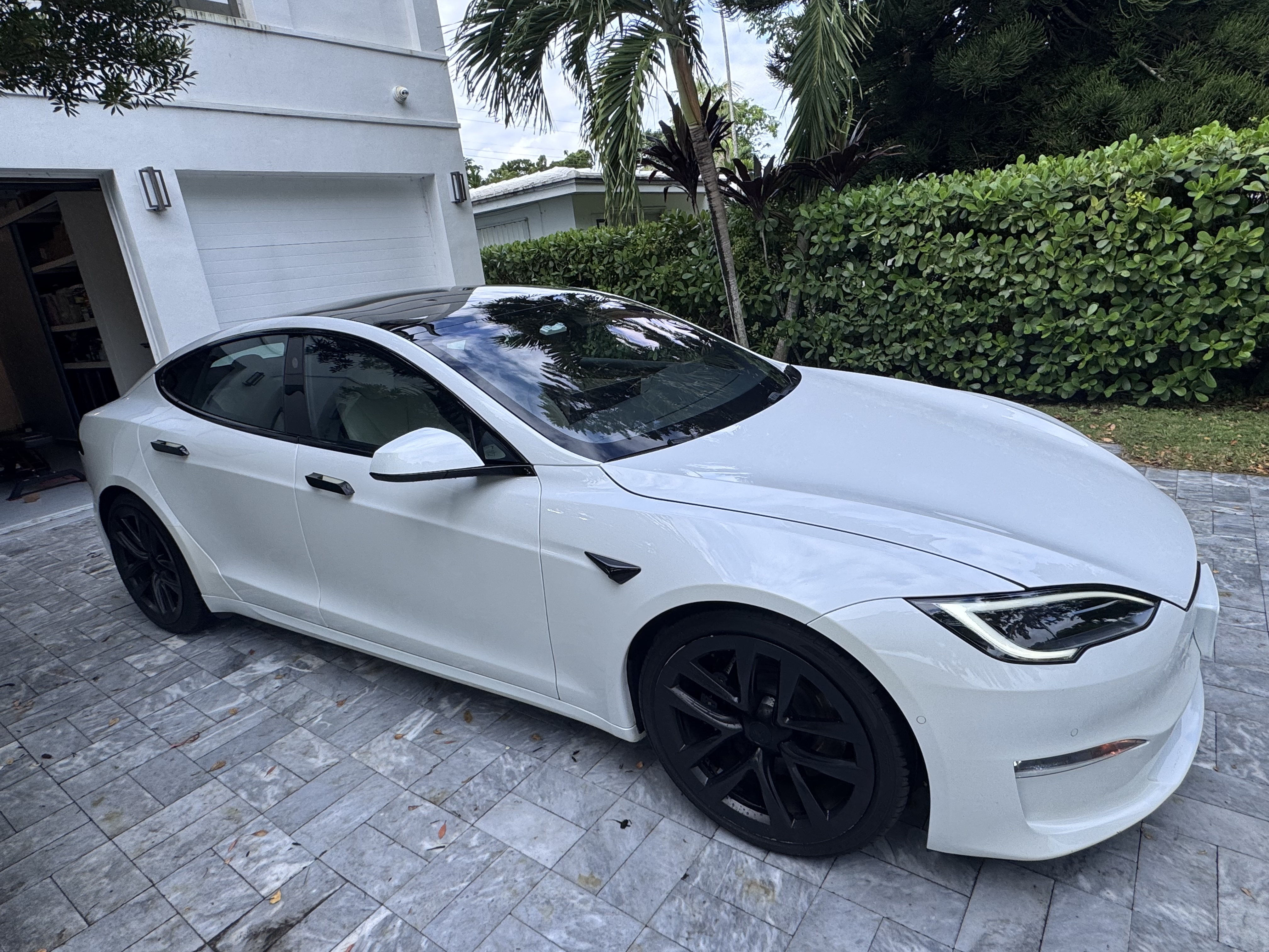 Used 2023 Tesla Model S Standard Range AWD/4WD image 8