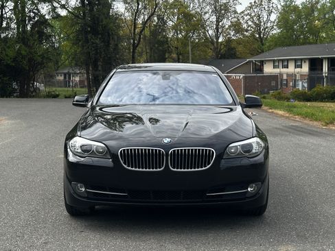 Used 2013 BMW 528i xDrive Sedan AWD/4WD image 2