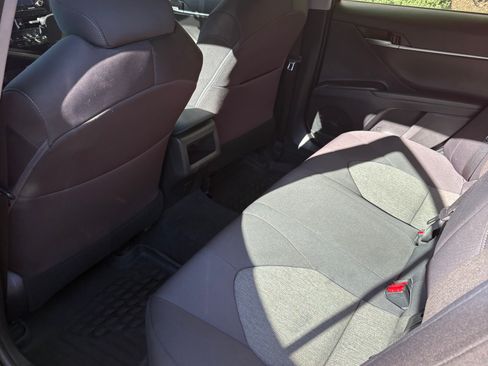 Used 2021 Toyota Camry LE w/ Cold Weather Package FWD image 9