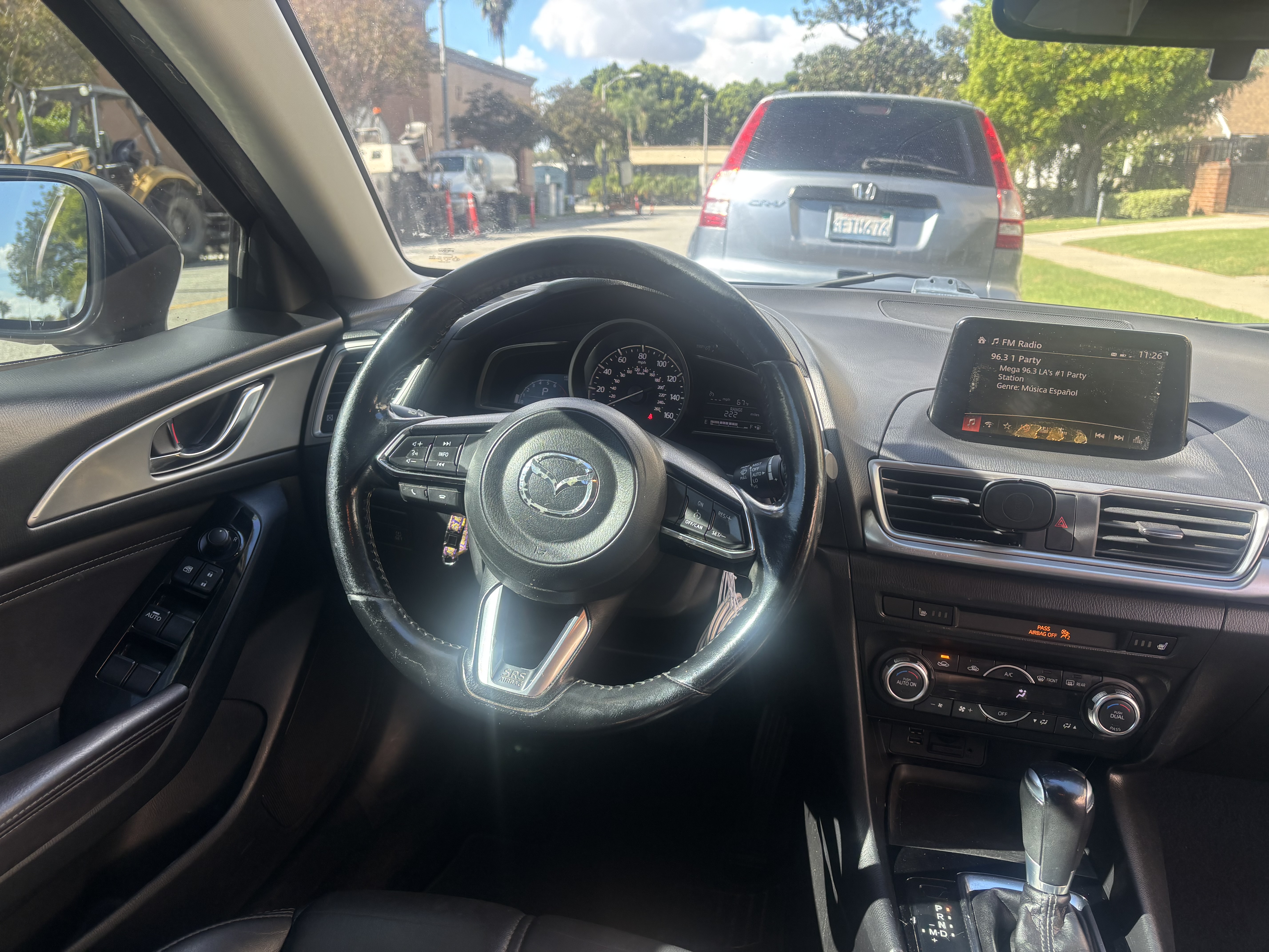 Used 2018 MAZDA MAZDA3 Touring FWD image 21