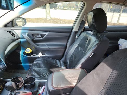 Used 2015 Nissan Altima 2.5 SV image 15