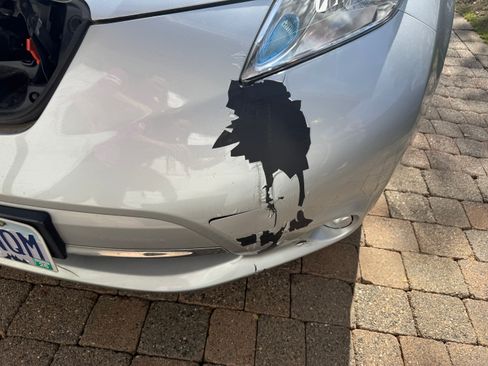 Used 2013 Nissan Leaf SV image 12