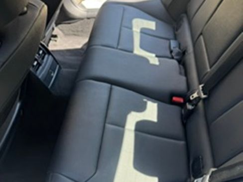 Used 2015 BMW 328i Sedan RWD image 2