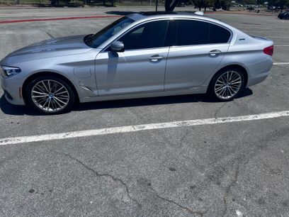 Used 2019 BMW 530e w/ Convenience Package