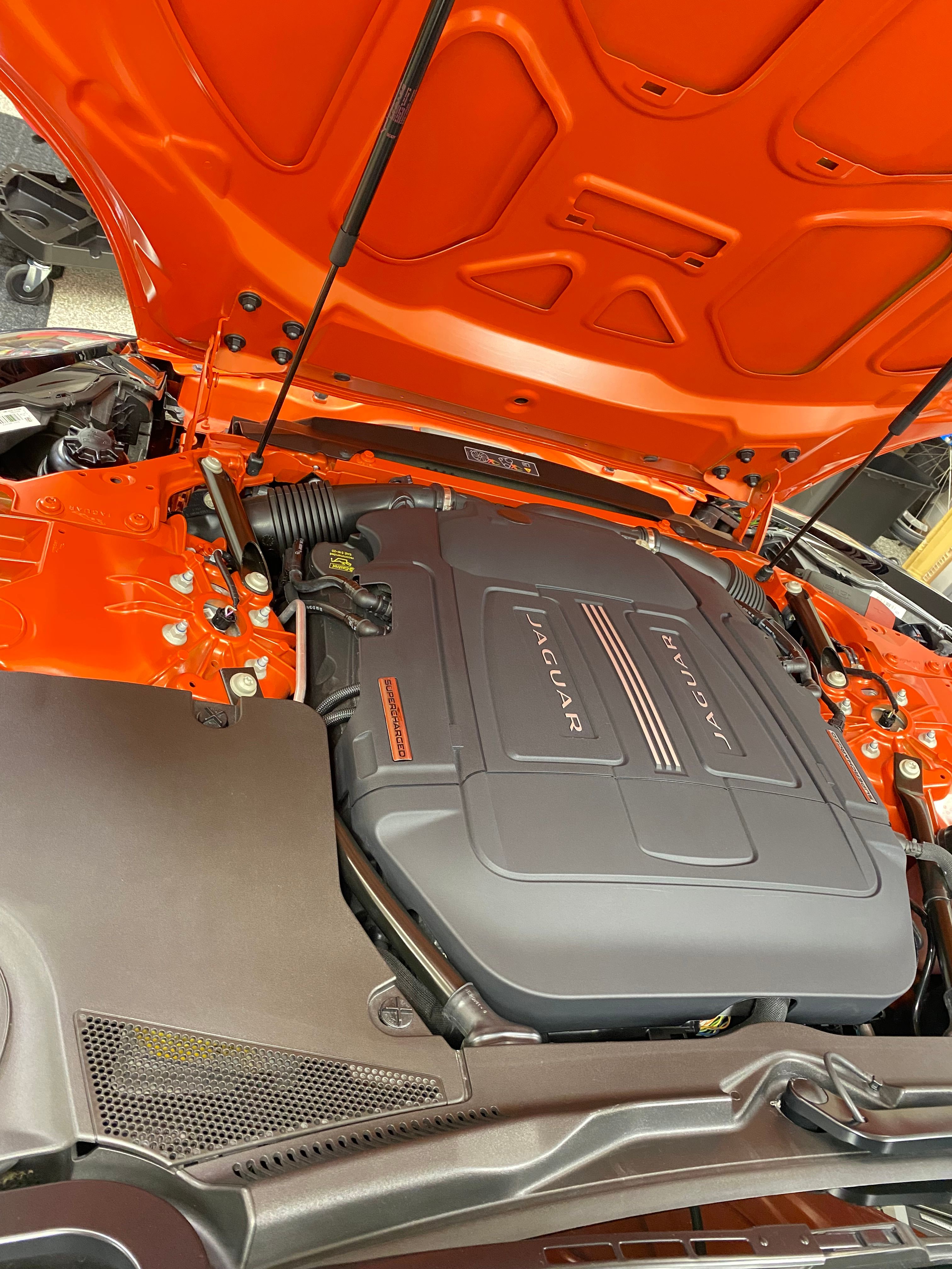 Used 2014 Jaguar F-TYPE S RWD image 27
