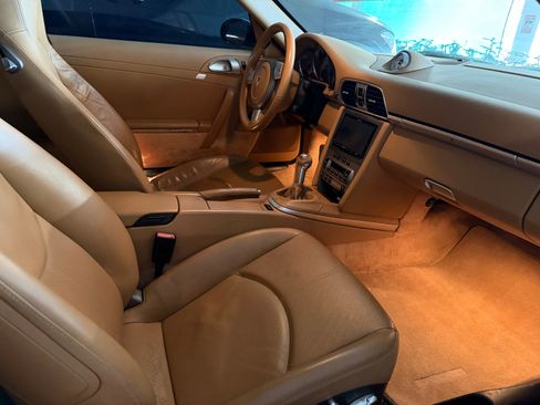 Used 2006 Porsche 911 Carrera S image 16