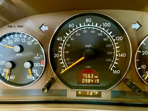 Used 1999 Mercedes-Benz SL 500 image 13
