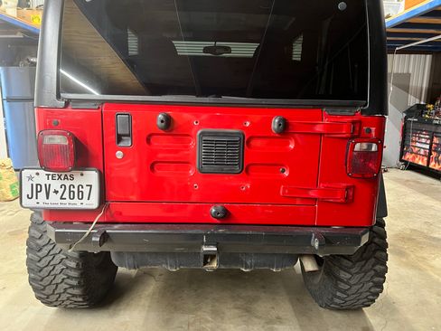 Used 2003 Jeep Wrangler Rubicon image 14