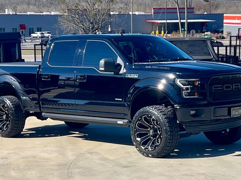 Used 2017 Ford F150 XLT w/ Equipment Group 302A Luxury AWD/4WD image 2