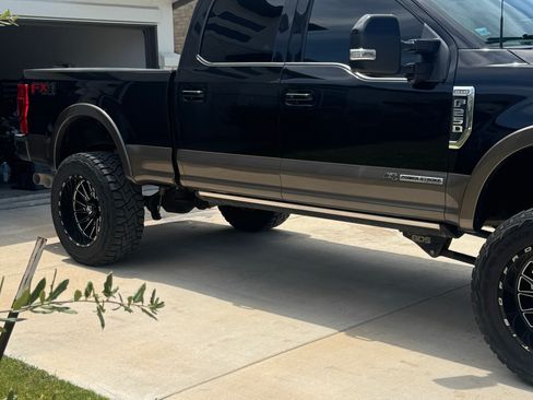 Used 2022 Ford F250 King Ranch w/ King Ranch Ultimate Package AWD/4WD image 10