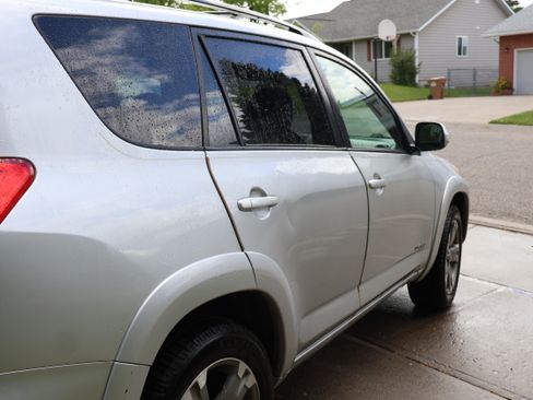 Used 2009 Toyota RAV4 Sport AWD/4WD image 6