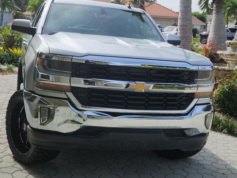 Used 2016 Chevrolet Silverado 1500 LT w/ All Star Edition image 2