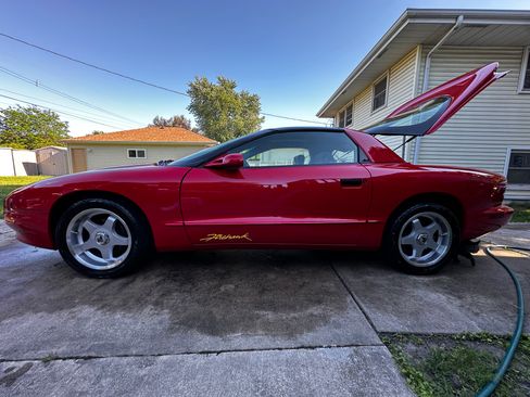 Used 1994 Pontiac Firebird Formula RWD image 14