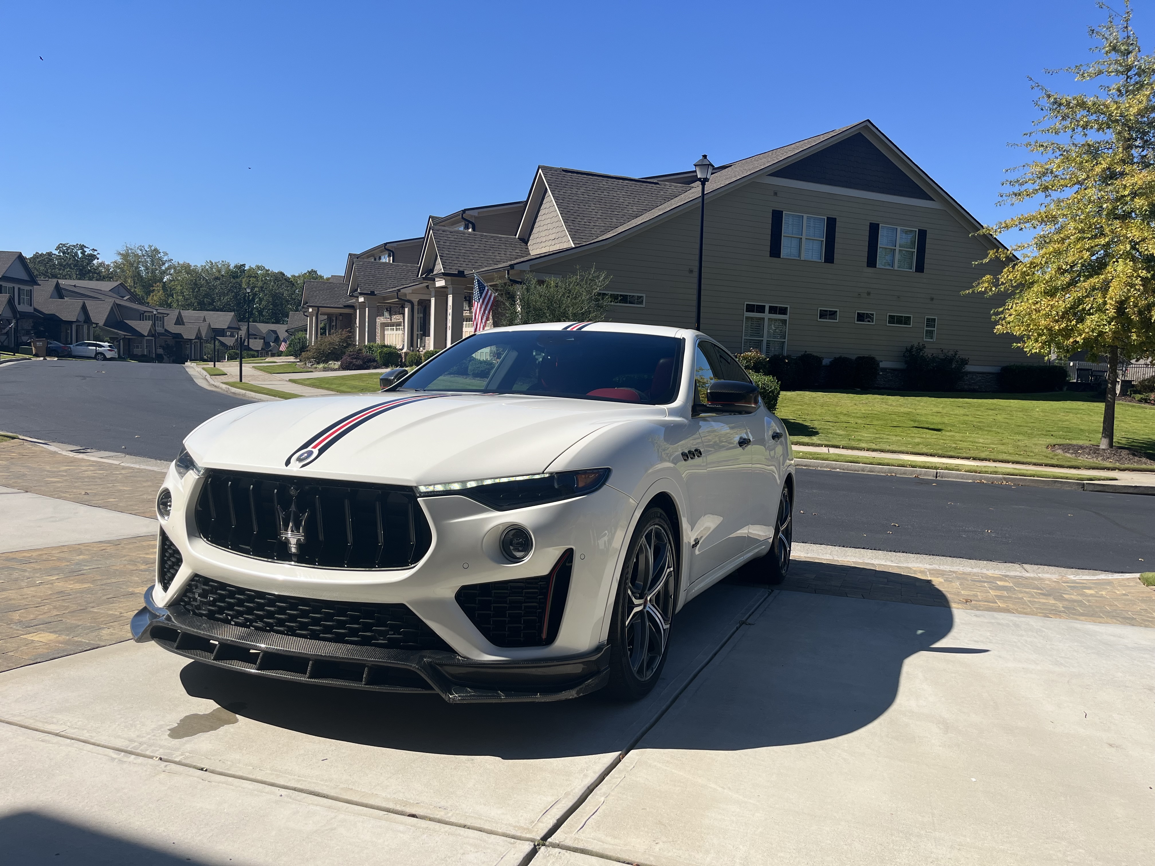 Used 2021 Maserati Levante GranSport AWD/4WD image 5