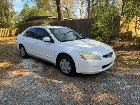 Used 2005 Honda Accord LX image 1