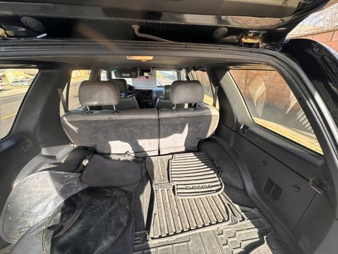 Used 1998 INFINITI QX4 4WD image 10