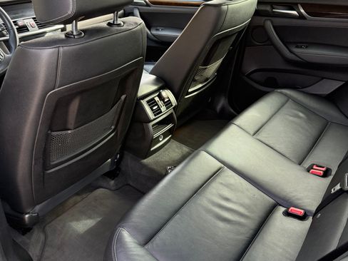 Used 2017 BMW X3 sDrive28i image 5