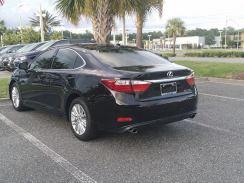 Used 2015 Lexus ES 350 w/ Luxury Package image 1