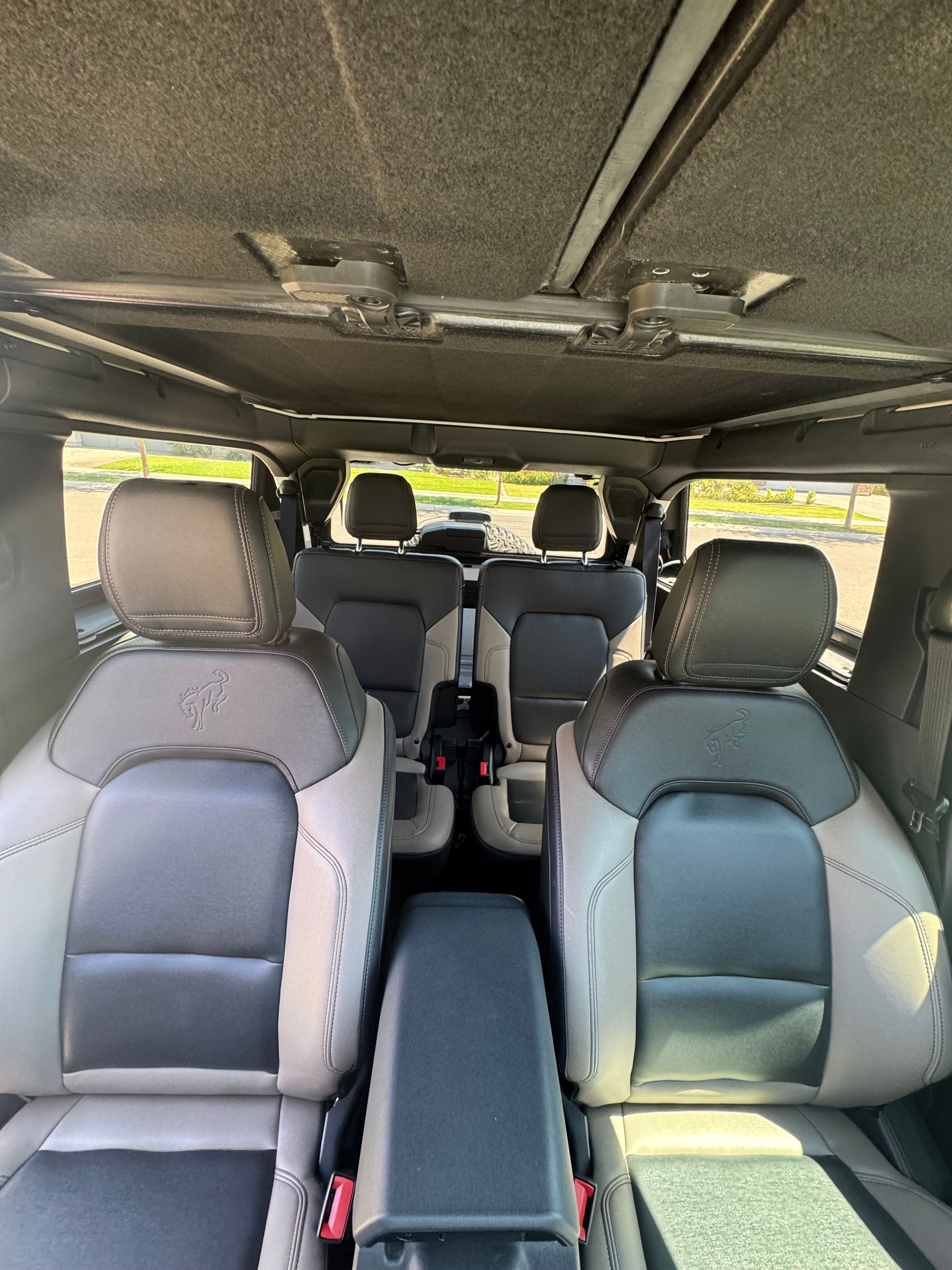 Used 2024 Ford Bronco Big Bend w/ Sasquatch Package AWD/4WD image 8