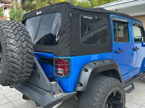 Used 2016 Jeep Wrangler Unlimited Sport w/ Quick Order Package 23S AWD/4WD image 6