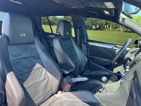 Used 2013 Volkswagen Golf 4-Door image 21