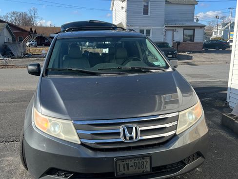 Used 2012 Honda Odyssey EX-L image 2