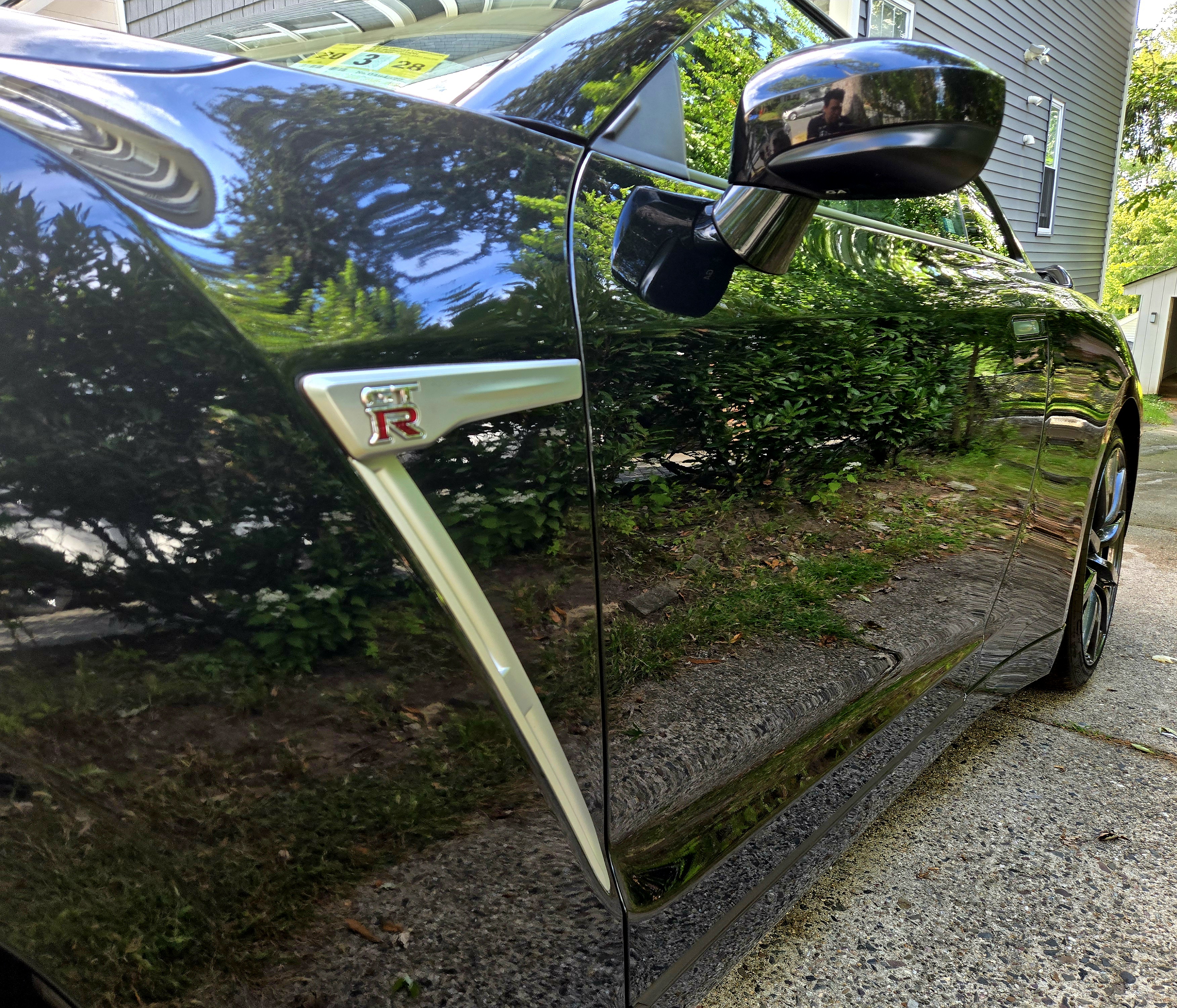 Used 2015 Nissan GT-R Premium AWD/4WD image 24
