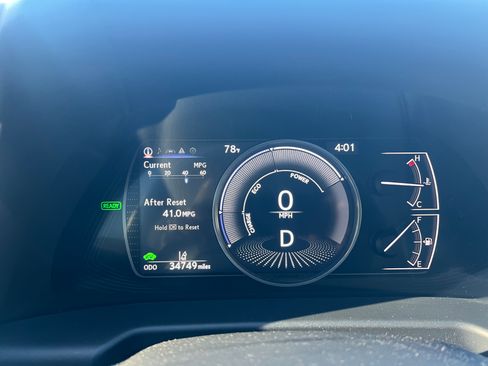 Used 2020 Lexus ES 300h w/ Accessory Package 2 image 21