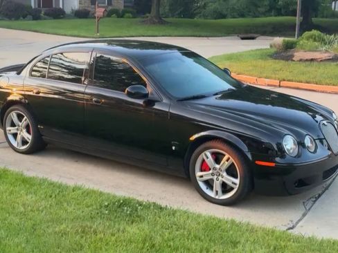 Used 2006 Jaguar S-TYPE R RWD image 1