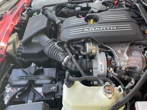 Used 2019 FIAT 124 Spider Abarth w/ Navigation & Sound Group image 11