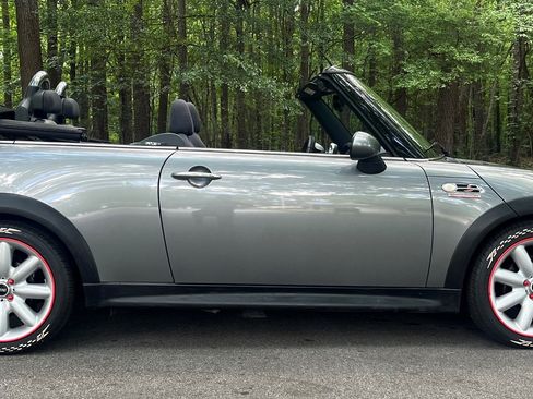 Used 2006 MINI Cooper S FWD image 6
