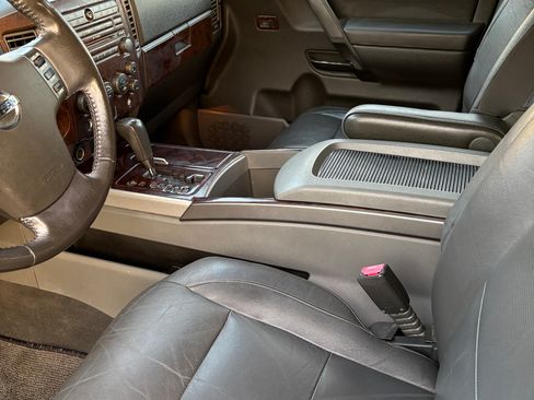 Used 2007 Nissan Armada LE w/ Technology Pkg image 9