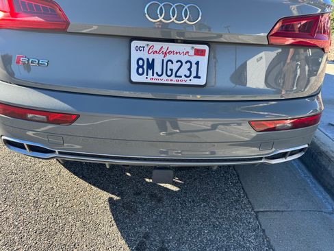 Used 2019 Audi SQ5 Premium w/ Convenience Package image 5