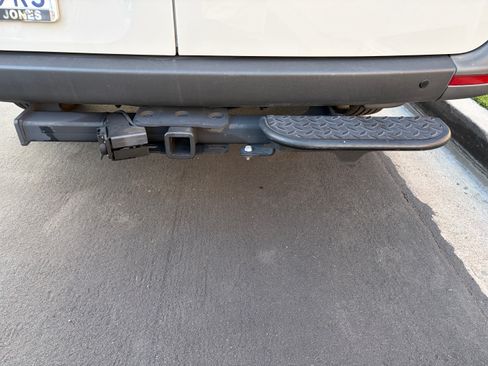 Used 2021 Mercedes-Benz Sprinter 2500 image 12