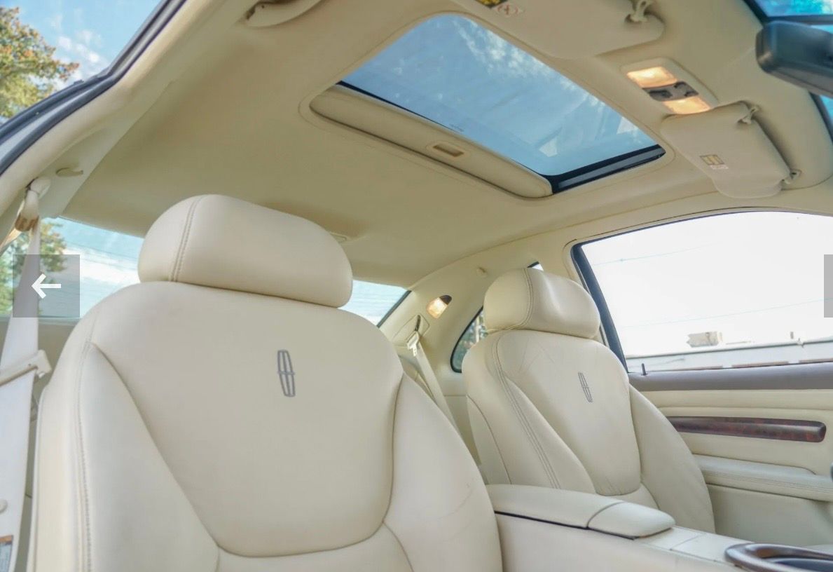 Used 1998 Lincoln Mark VIII LSC RWD image 4